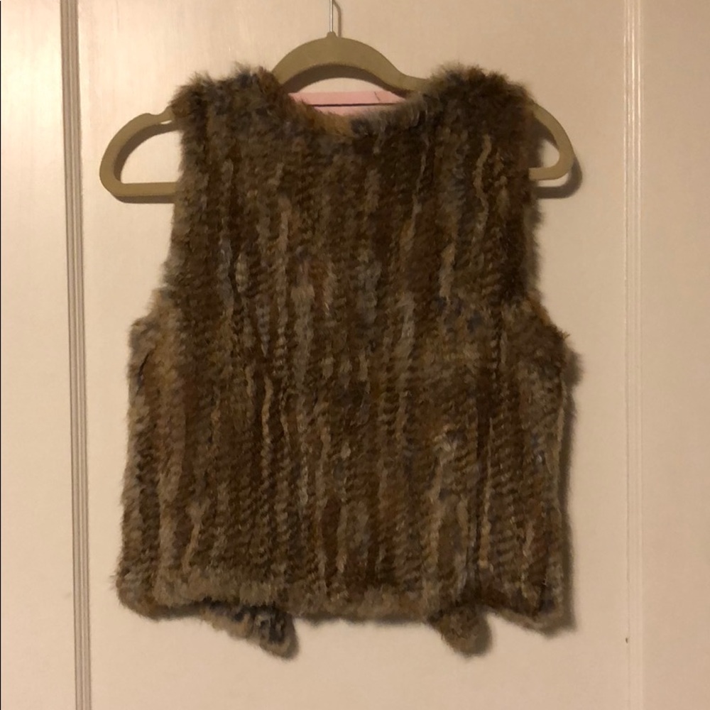 Real Fur Rabbit Vest - Picture 3 of 4